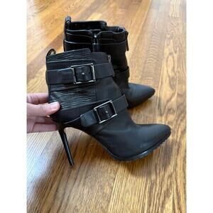 BCBGMaxAzria Alec Black Leather Buckled Combat Pointed Toe Stiletto Booties 8M